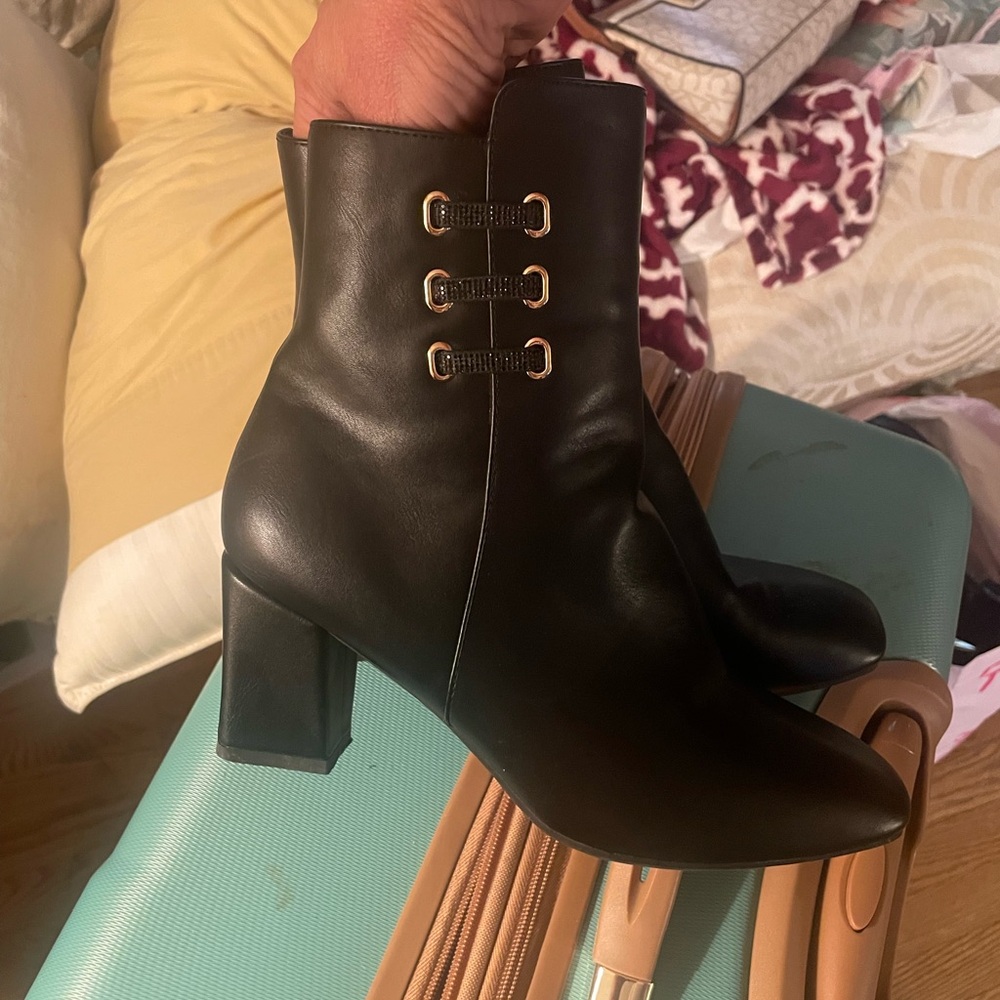 IDIFU Black Heeled Boots with Gold Accents